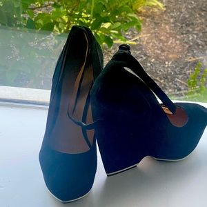 Women’s Platform Wedge